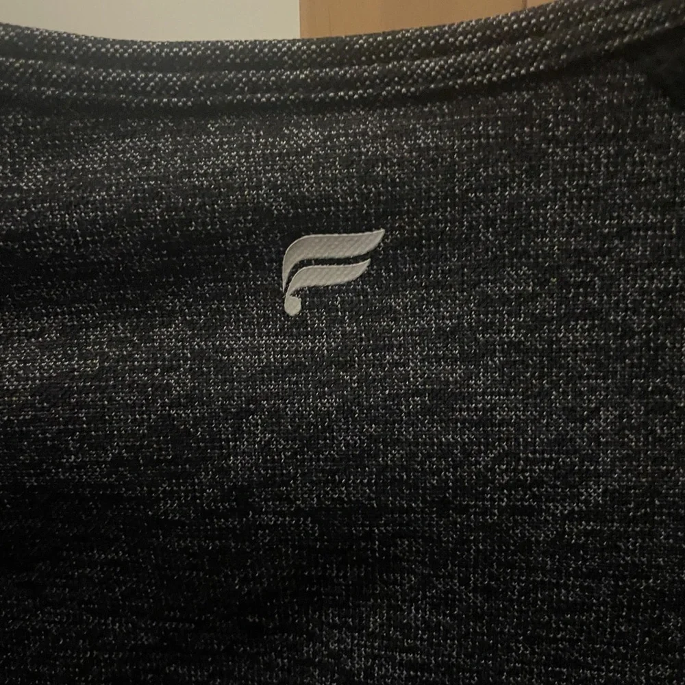 Fabletics - Picture 3 of 3